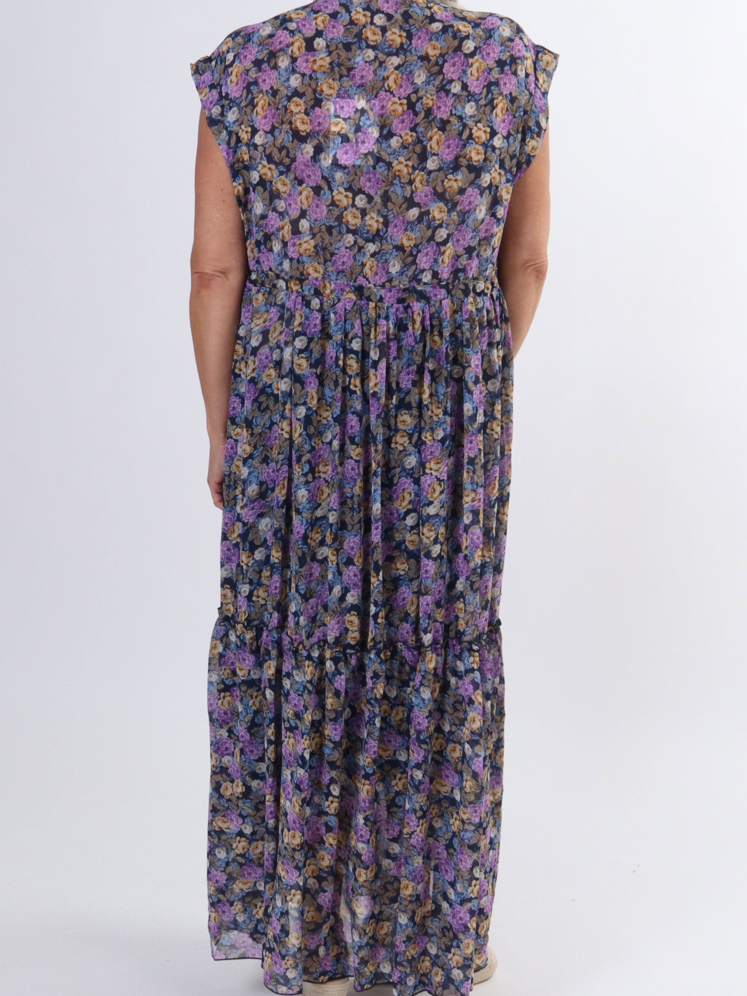 Alberte - Sød sommerkjole i chiffon med blomsterprint